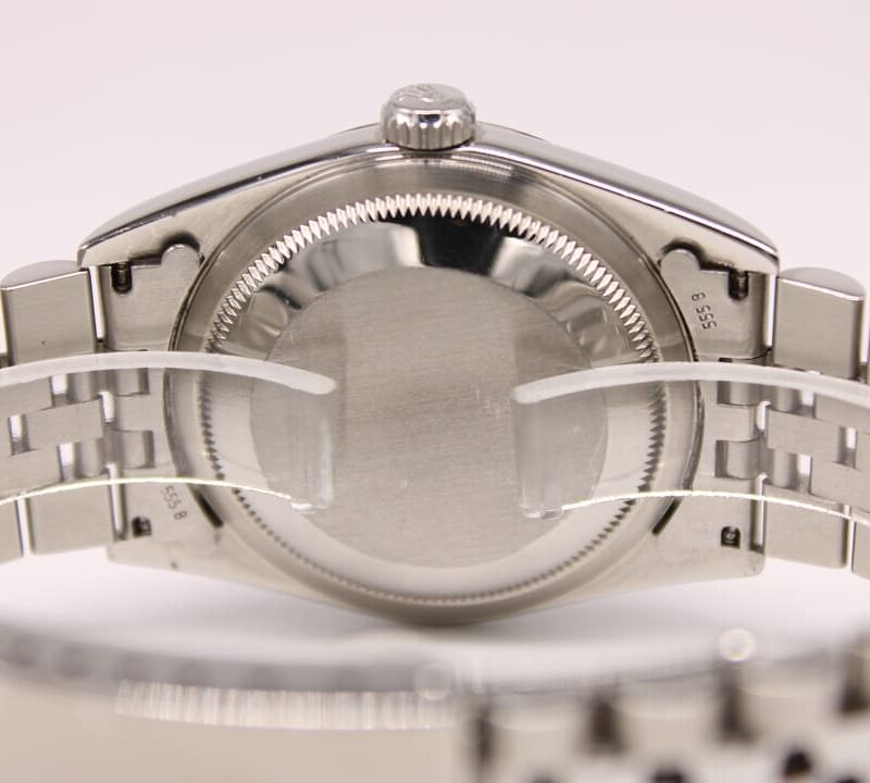 3757FBB4-5801-4333-842B-59BFE3D11436