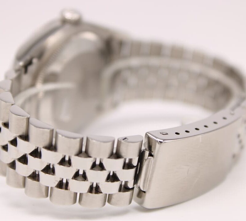 39BAACAD-7596-4DA8-B67B-7714501F675C