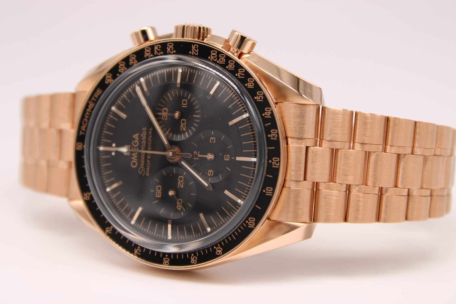 omega moonwatch speedmaster