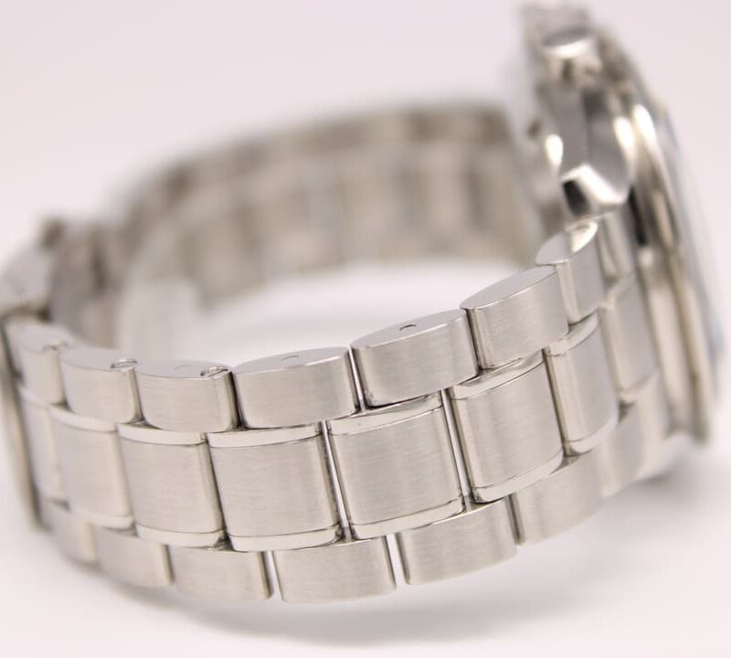 8C19C795-1DDC-490A-862B-7805EE5CC80A